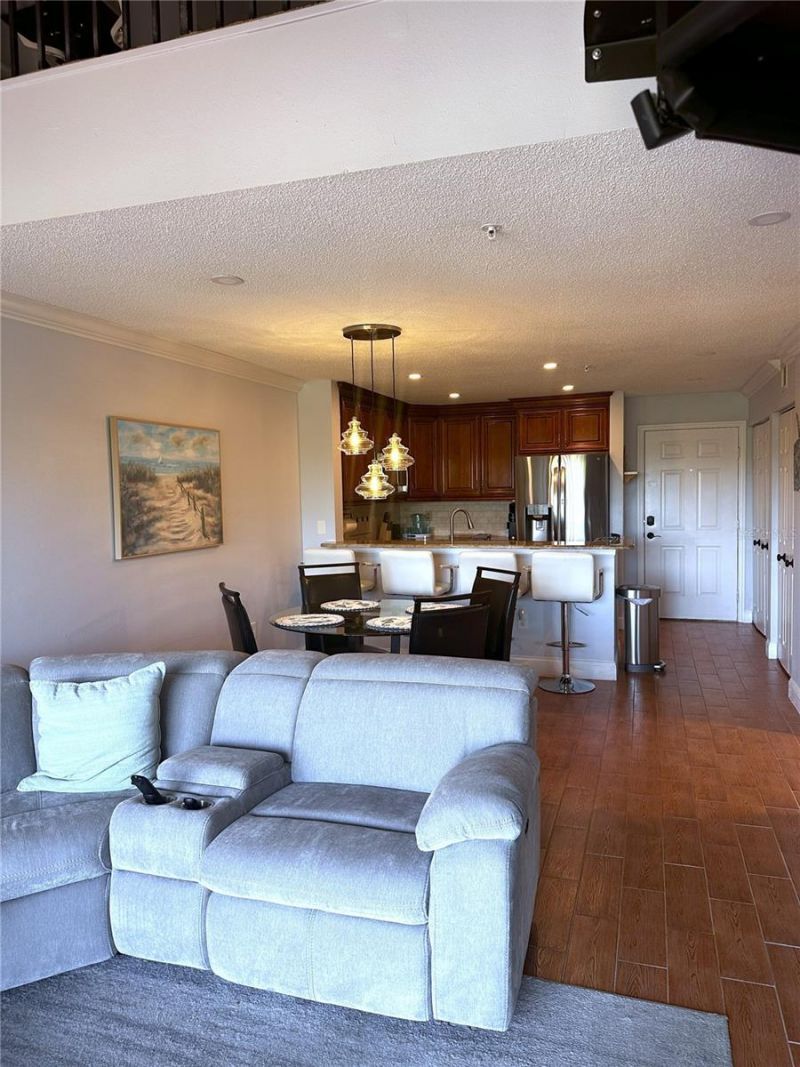 2400 Feather Sound Drive, Unit 534, Clearwater, FL 33762 Photo