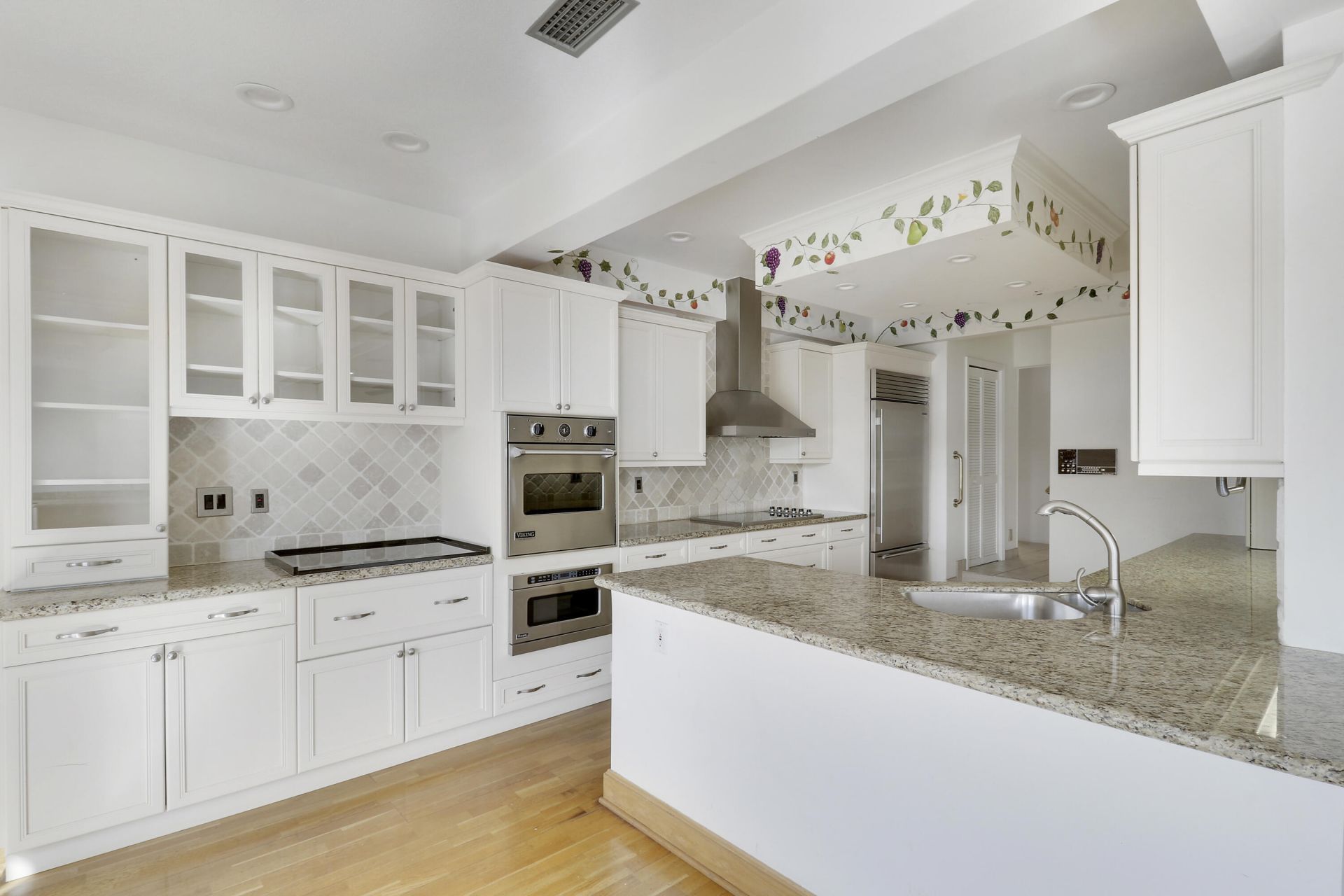 3040 NE 40th Street, Fort Lauderdale, FL 33308 Photo