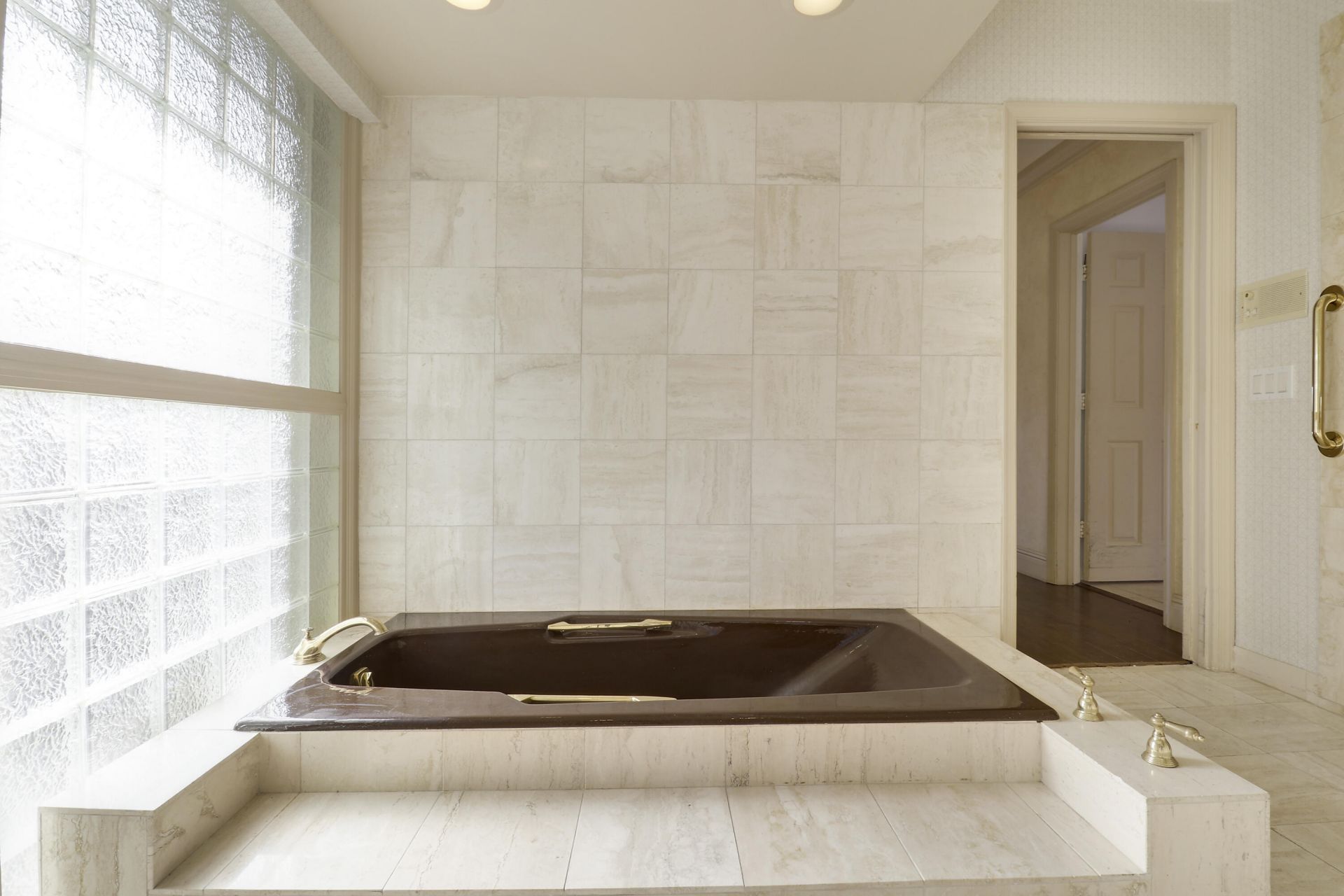 3040 NE 40th Street, Fort Lauderdale, FL 33308 Photo