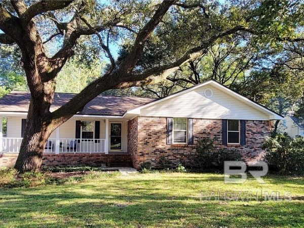 573 Ridgewood Drive, Daphne, AL 36526