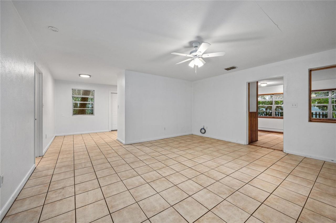 4156 NW 10th Street, Gainesville, FL 32609 Photo