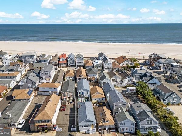 140 OCEAN AVENUE, POINT PLEASANT BEACH, NJ 08742