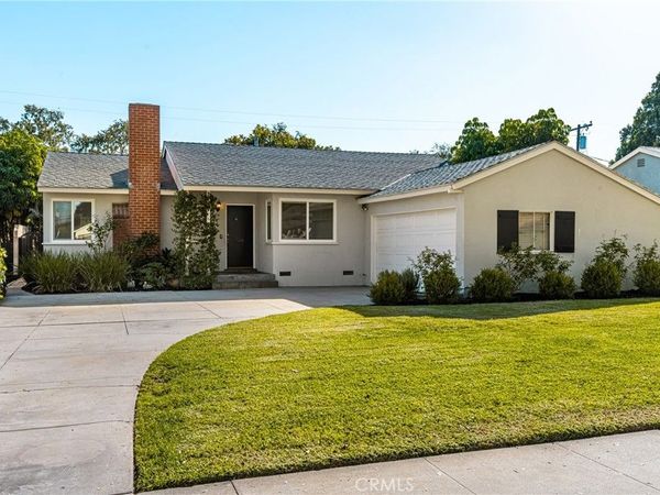 906 E Buffalo Avenue, Santa Ana, CA 92706