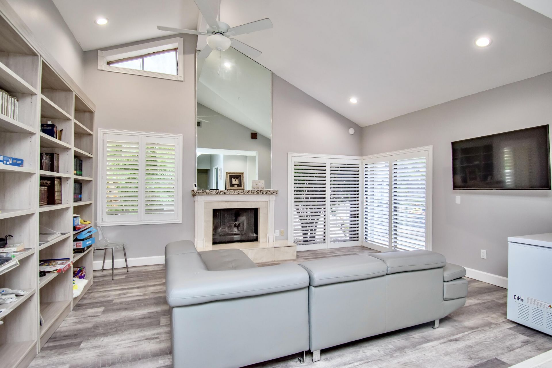 7504 Sierra Drive E, Boca Raton, FL 33433 Photo