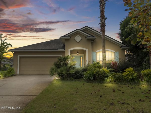 76 POND RUN Lane, Jacksonville, FL 32218