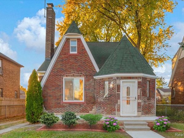 16717 Fielding Street, Detroit, MI 48219