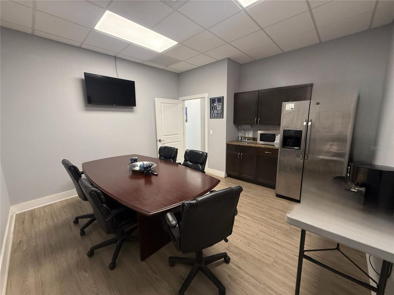 6860 28th Street Circle E, Sarasota, FL 34243 Photo