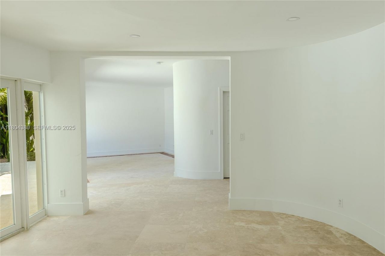 6540 SW 135th Ter, Pinecrest, FL 33156 Photo