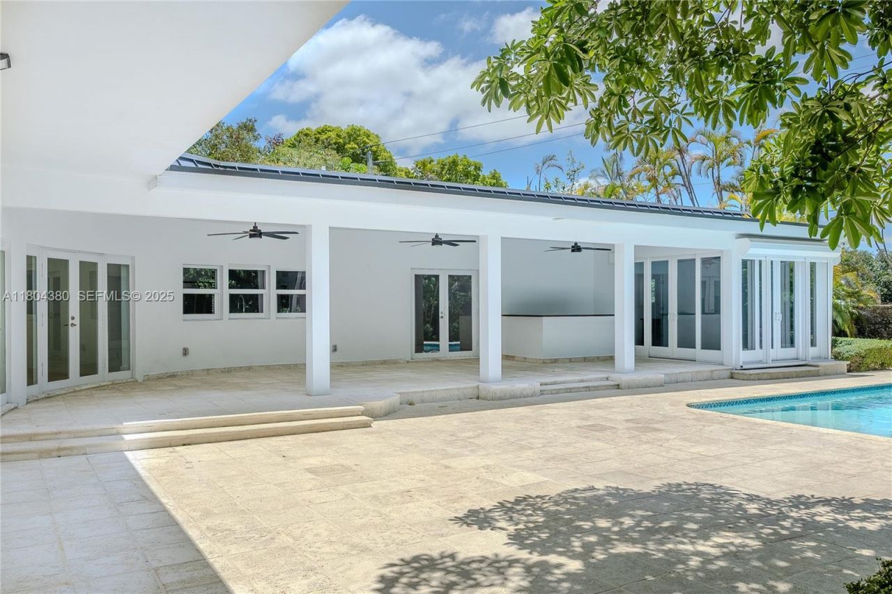 6540 SW 135th Ter, Pinecrest, FL 33156 Photo