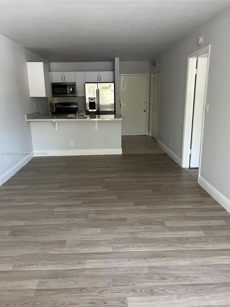 2701 Riverside Dr, Unit 203-B, Coral Springs, FL 33065 Photo