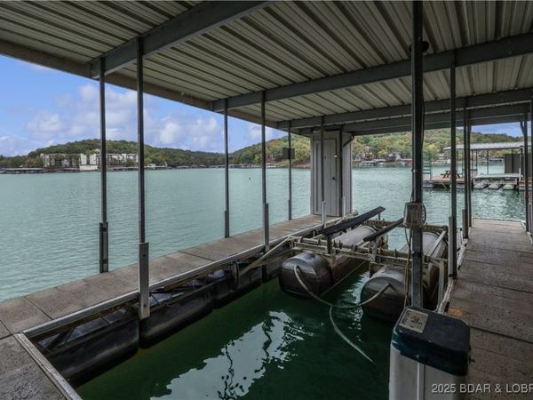 1436 Cherokee Road, Unit 1B, Lake Ozark, MO 65049