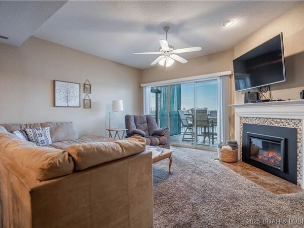 37 Westshore Falls Court, Unit 3A, Lake Ozark, MO 65049