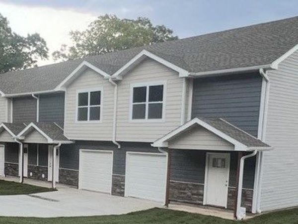 43 Cool Water Lane, Linn Creek, MO 65052