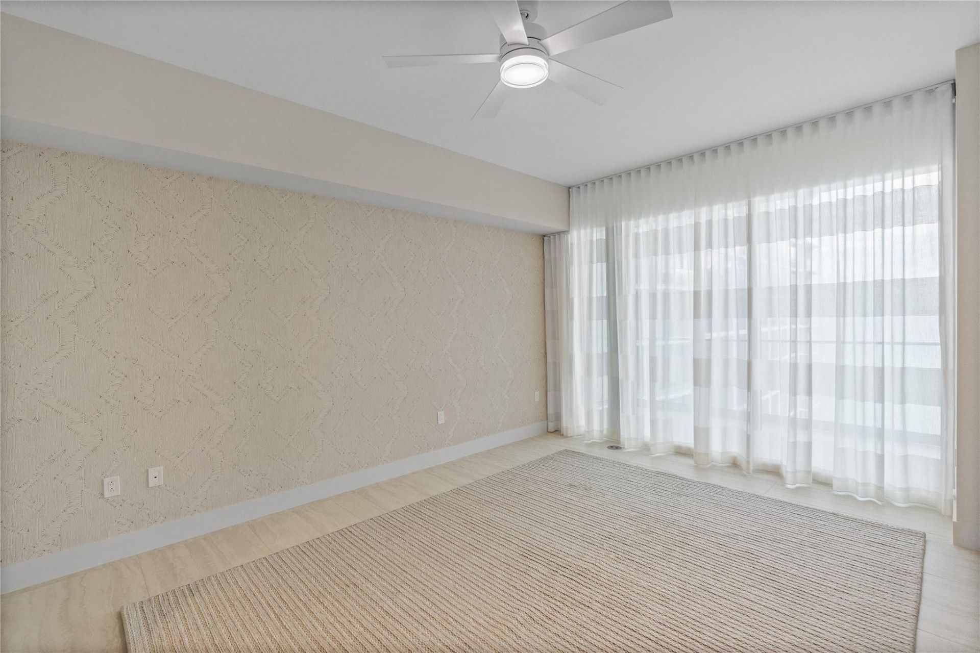 153 N Seabreeze Boulevard, Unit S-1501, Fort Lauderdale, FL 33304 Photo