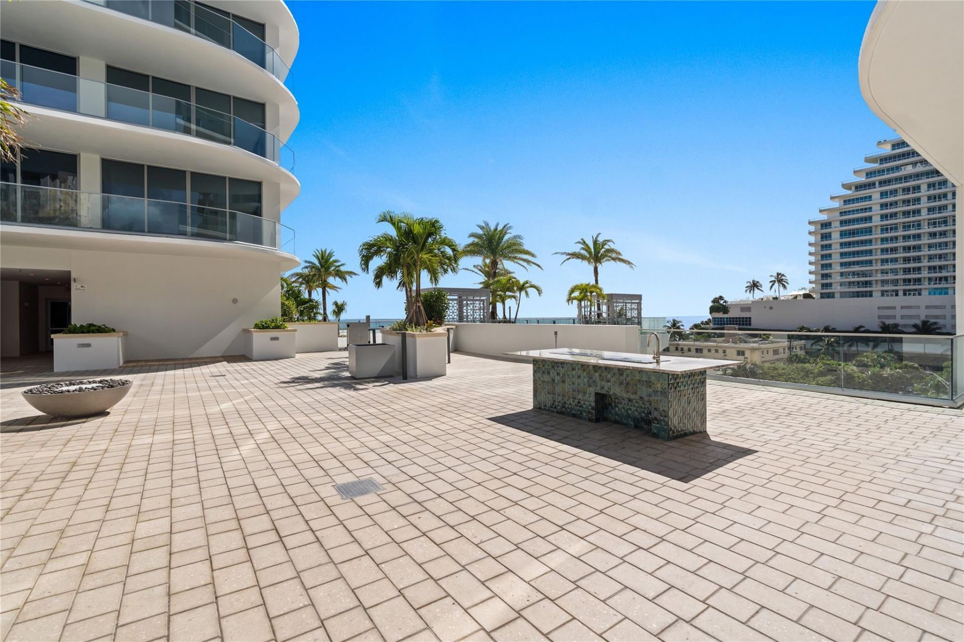 153 N Seabreeze Boulevard, Unit S-1501, Fort Lauderdale, FL 33304 Photo