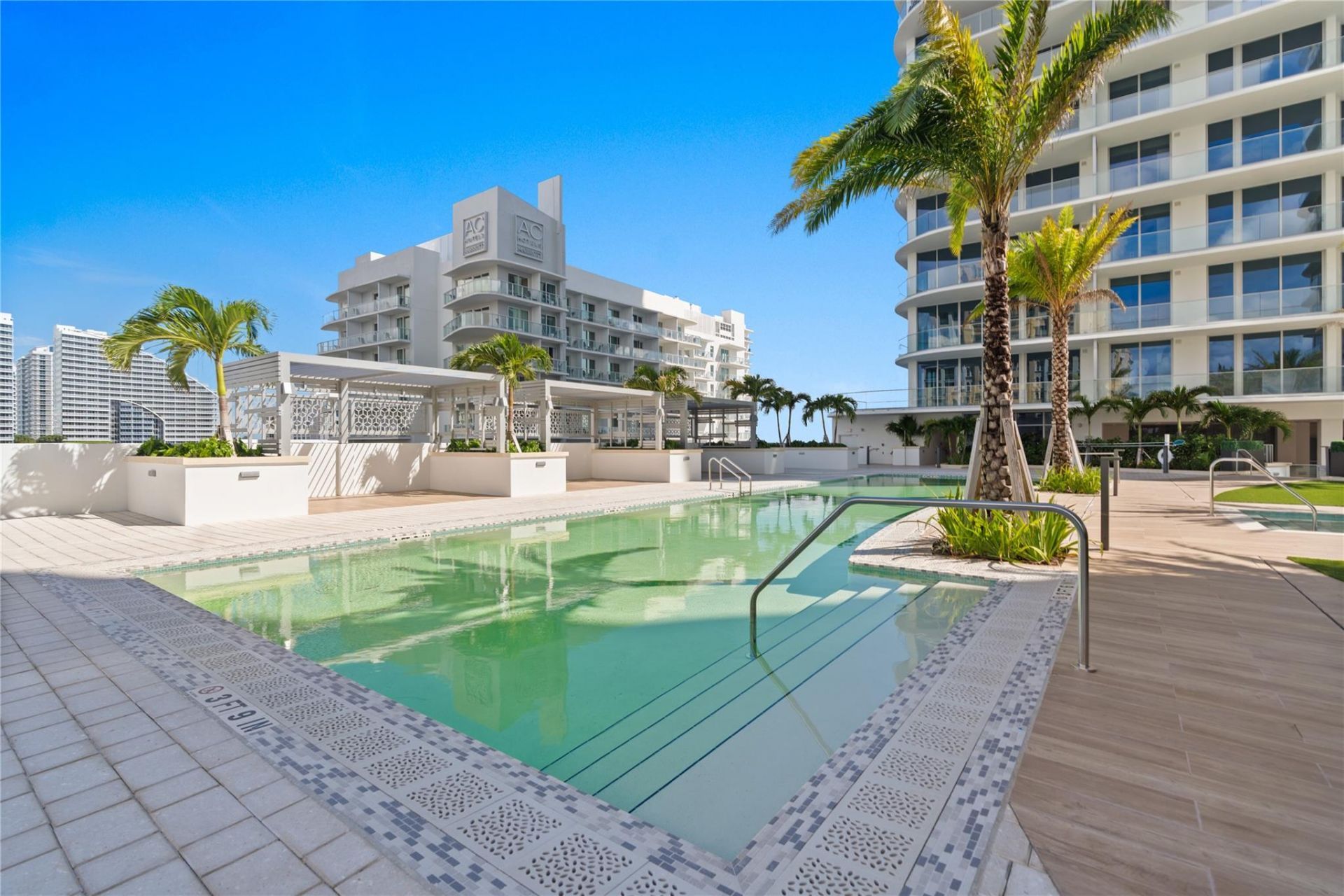 153 N Seabreeze Boulevard, Unit S-1501, Fort Lauderdale, FL 33304 Photo
