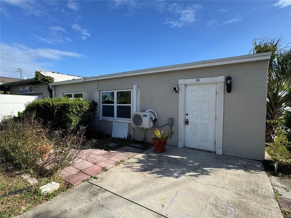 209 E MAIN STREET, DUNDEE, FL 33838