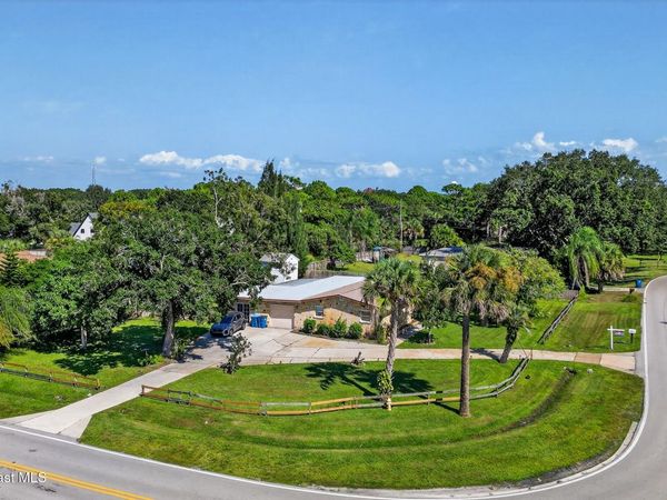 853 Knecht Road NE, Palm Bay, FL 32905