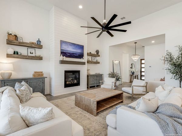 23414 Grande Vista, San Antonio, TX 78261