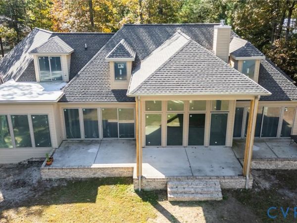 12403 Elizabeth Curtis Lane, Gloucester, VA 23061