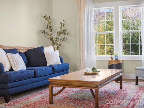 457 Riverwind Drive, Hendersonville, NC 28739