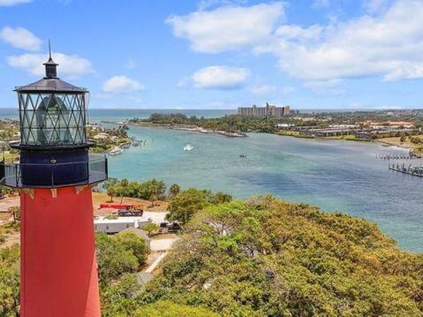 755 Saturn Street, Unit H207, Jupiter, FL 33477