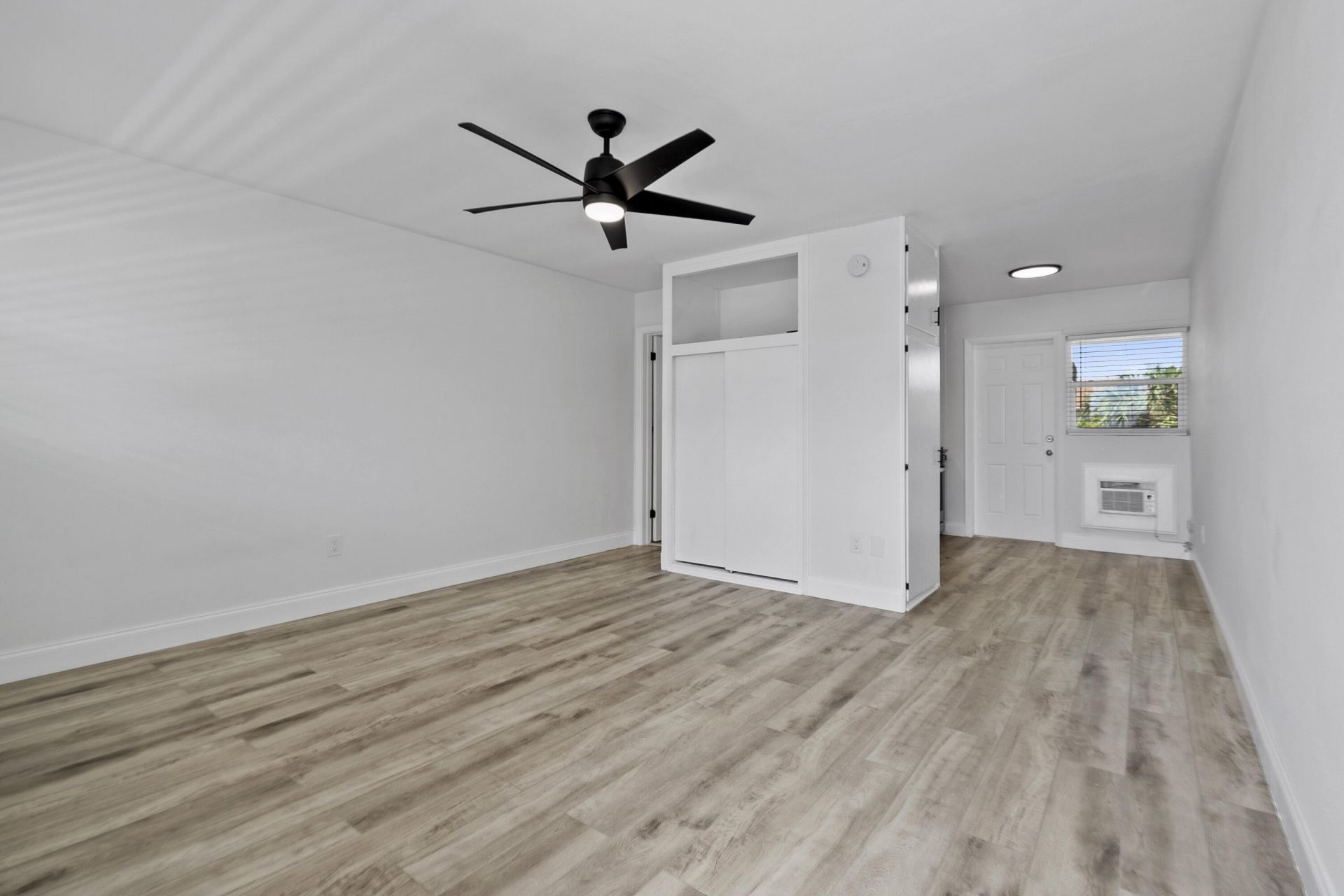 1115 S Ocean Drive, Unit 5, Fort Pierce, FL 34949 Photo