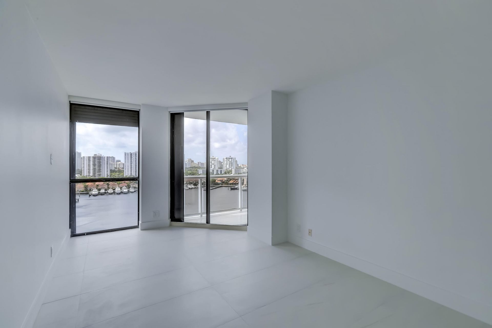 3640 Yacht Club Drive, Unit 1507, Aventura, FL 33180 Photo