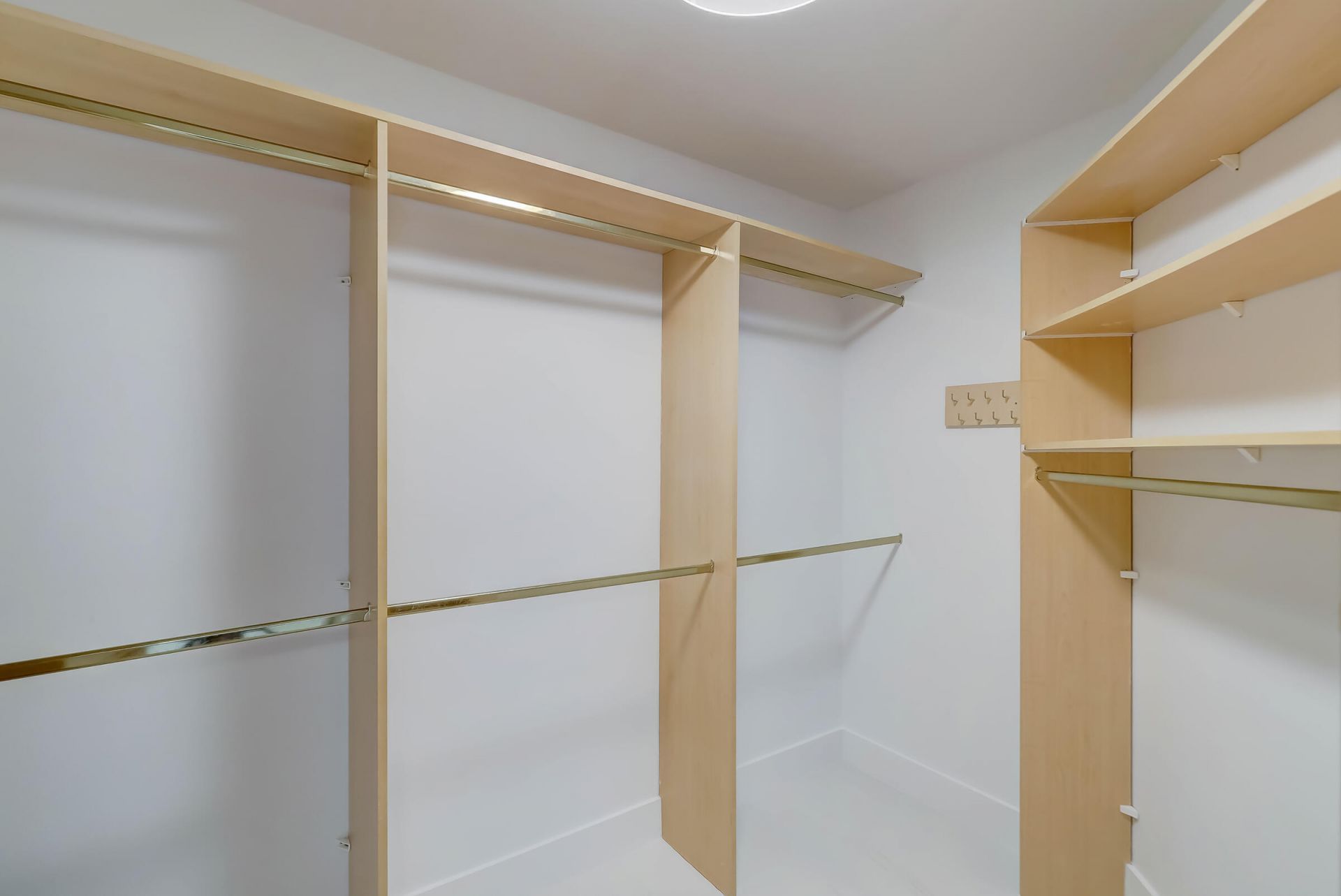 3640 Yacht Club Drive, Unit 1507, Aventura, FL 33180 Photo