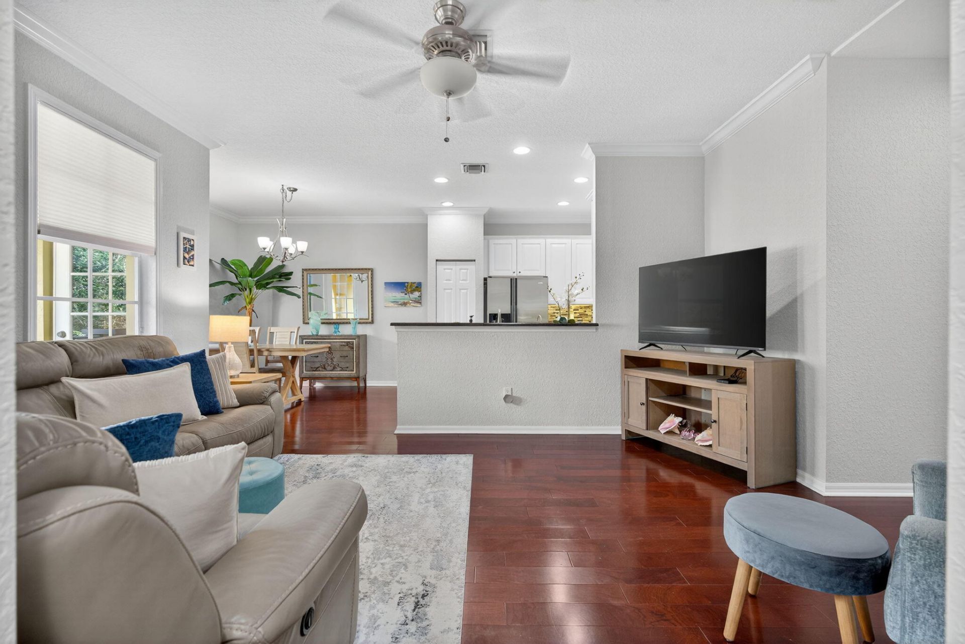 141 Seagrape Drive, Unit 203, Jupiter, FL 33458 Photo