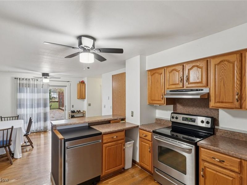 6681 Lakeview Drive, Kinsman, OH 44428 Photo 13