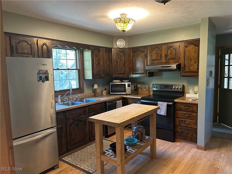 6813 S Pricetown Road, Berlin Center, OH 44401 Photo 5