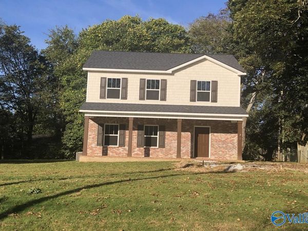 1713 Golf Club Lane, Huntsville, AL 35816