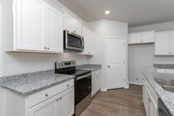 162 William Clark Boulevard photo 4