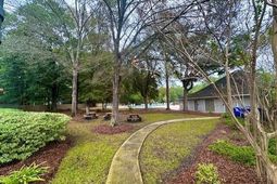 7945 Parklane Court photo 4