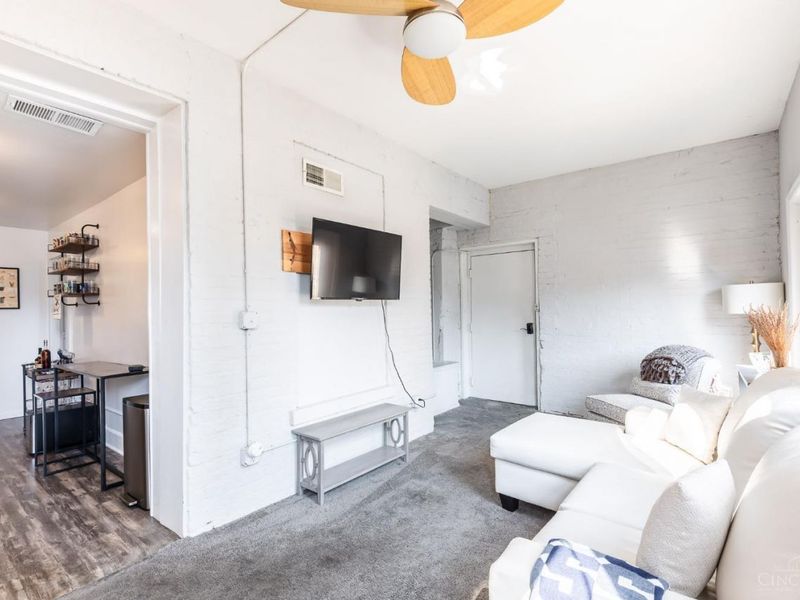 720 Main Street, Cincinnati, OH 45202 Photo 6