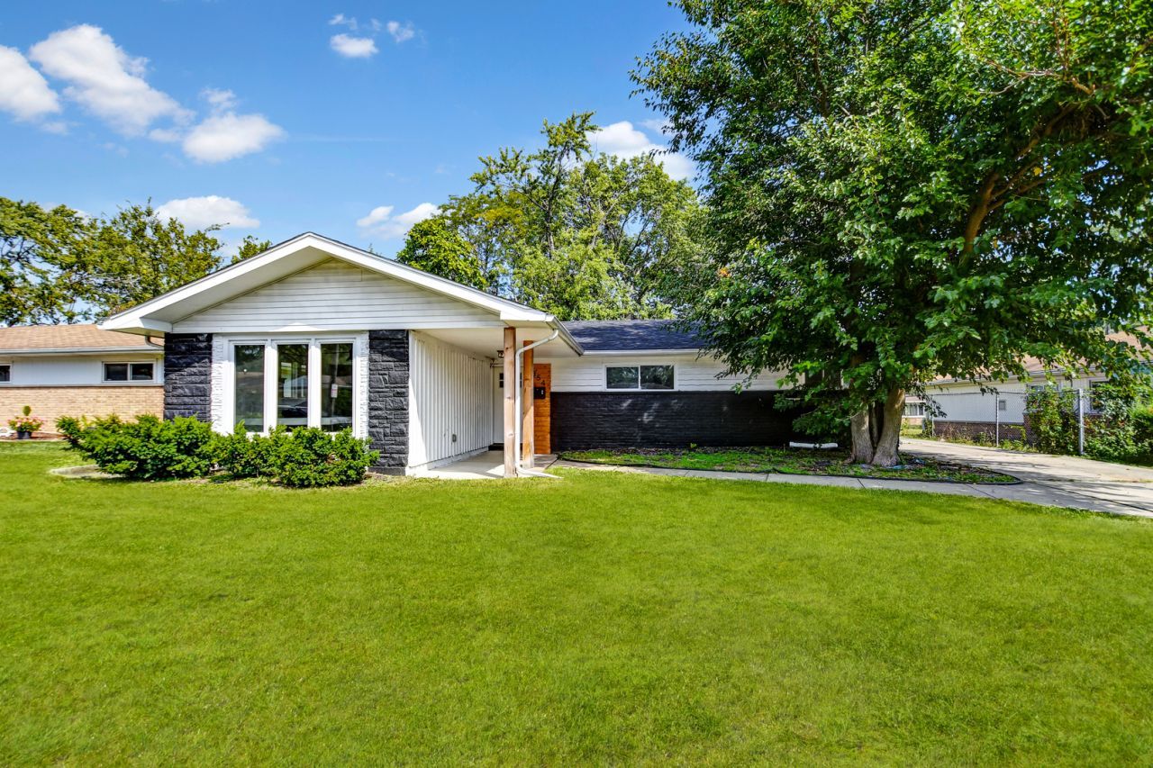 354 Winona Street, Park Forest, IL 60466 Main Photo