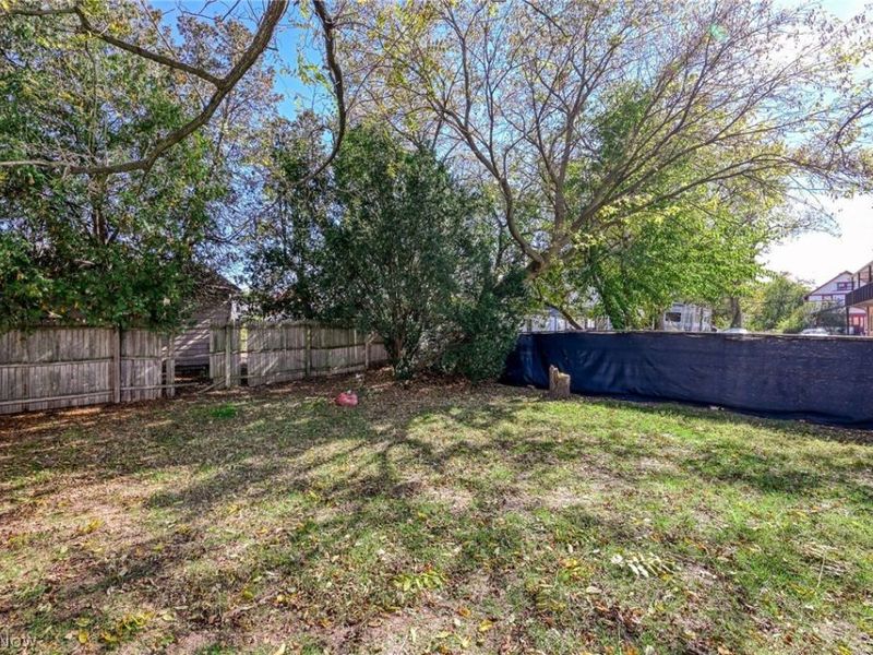 1174 Kohler Ave, Akron, OH 44314 Photo 18