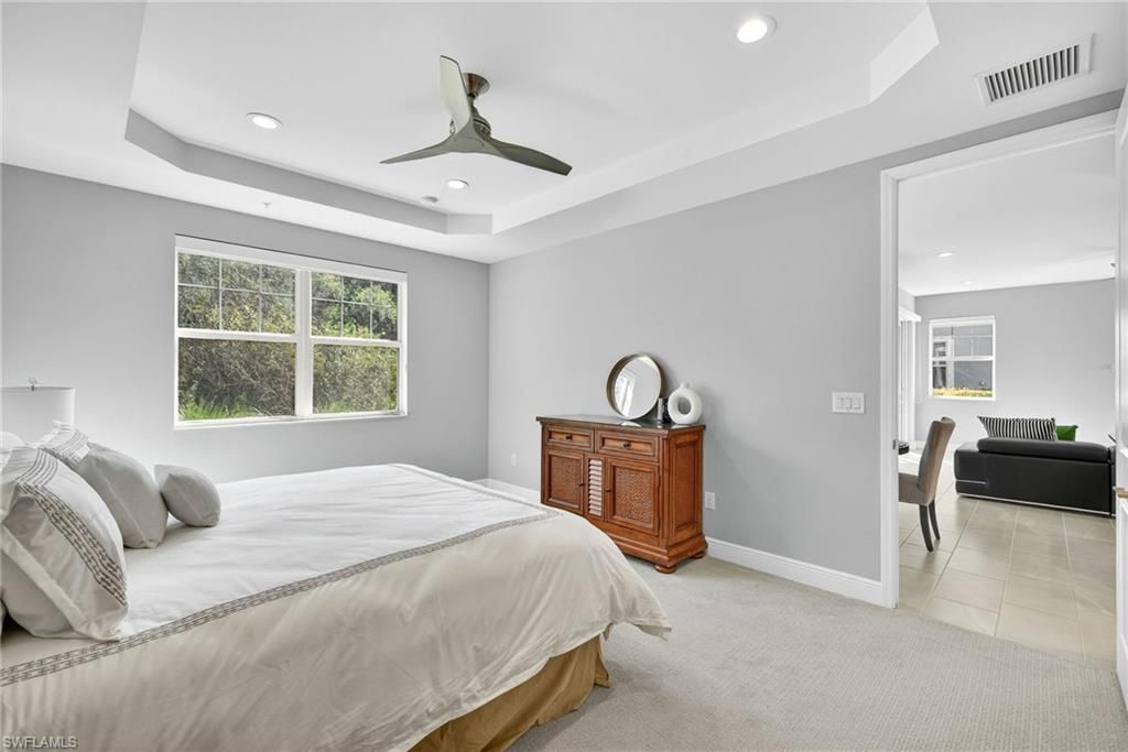 2554 Seychelles Dr, Unit 904, Naples, FL 34112 Photo