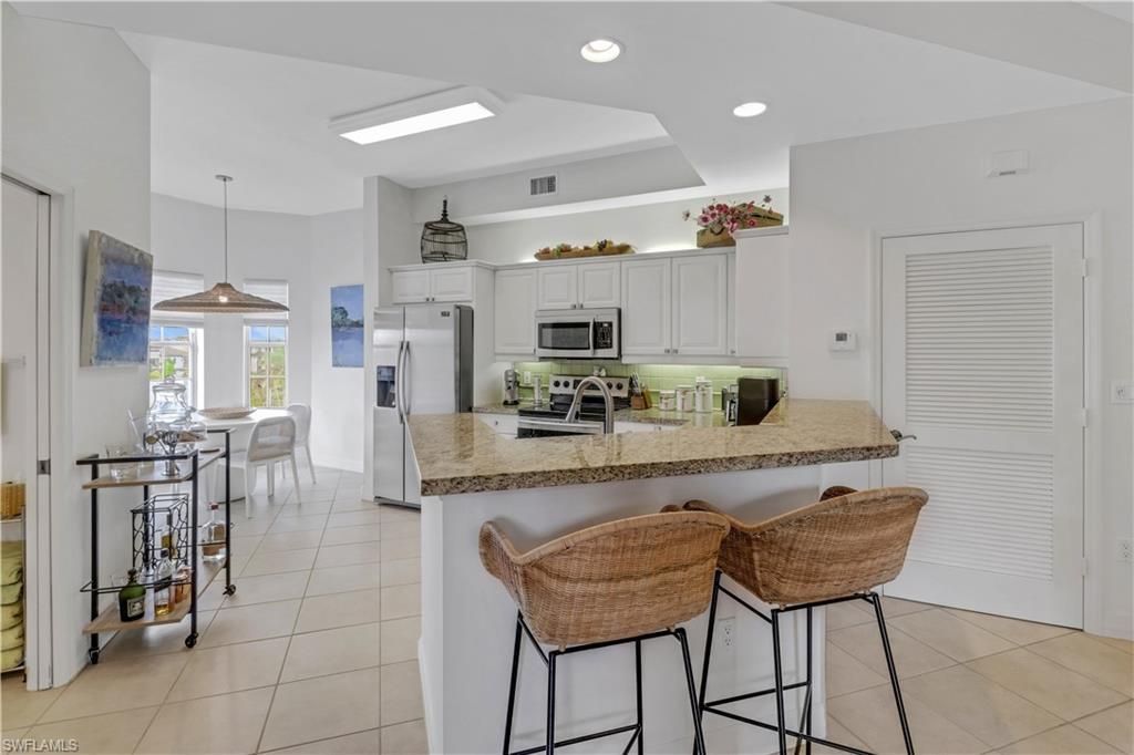 410 Bayfront Pl, Unit 2509, Naples, FL 34102 Photo