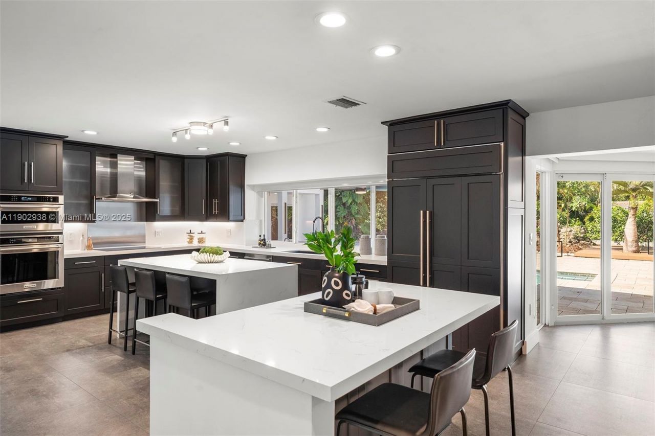 13150 SW 69th Ave, Pinecrest, FL 33156 Photo