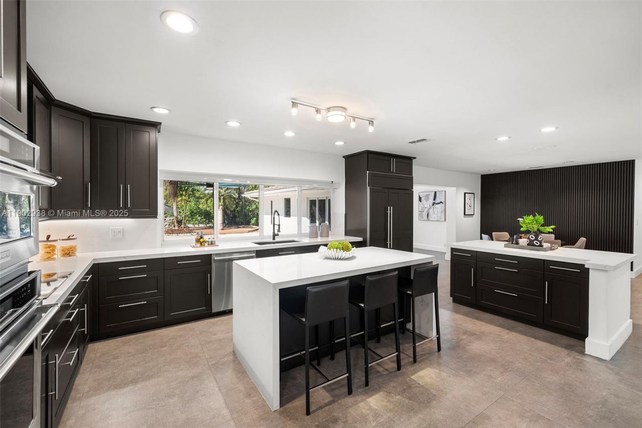 13150 SW 69th Ave, Pinecrest, FL 33156 Photo