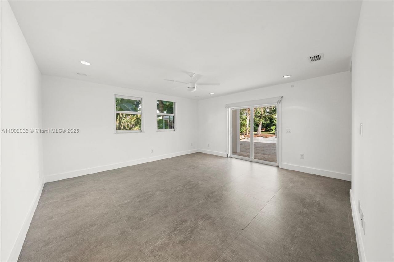 13150 SW 69th Ave, Pinecrest, FL 33156 Photo