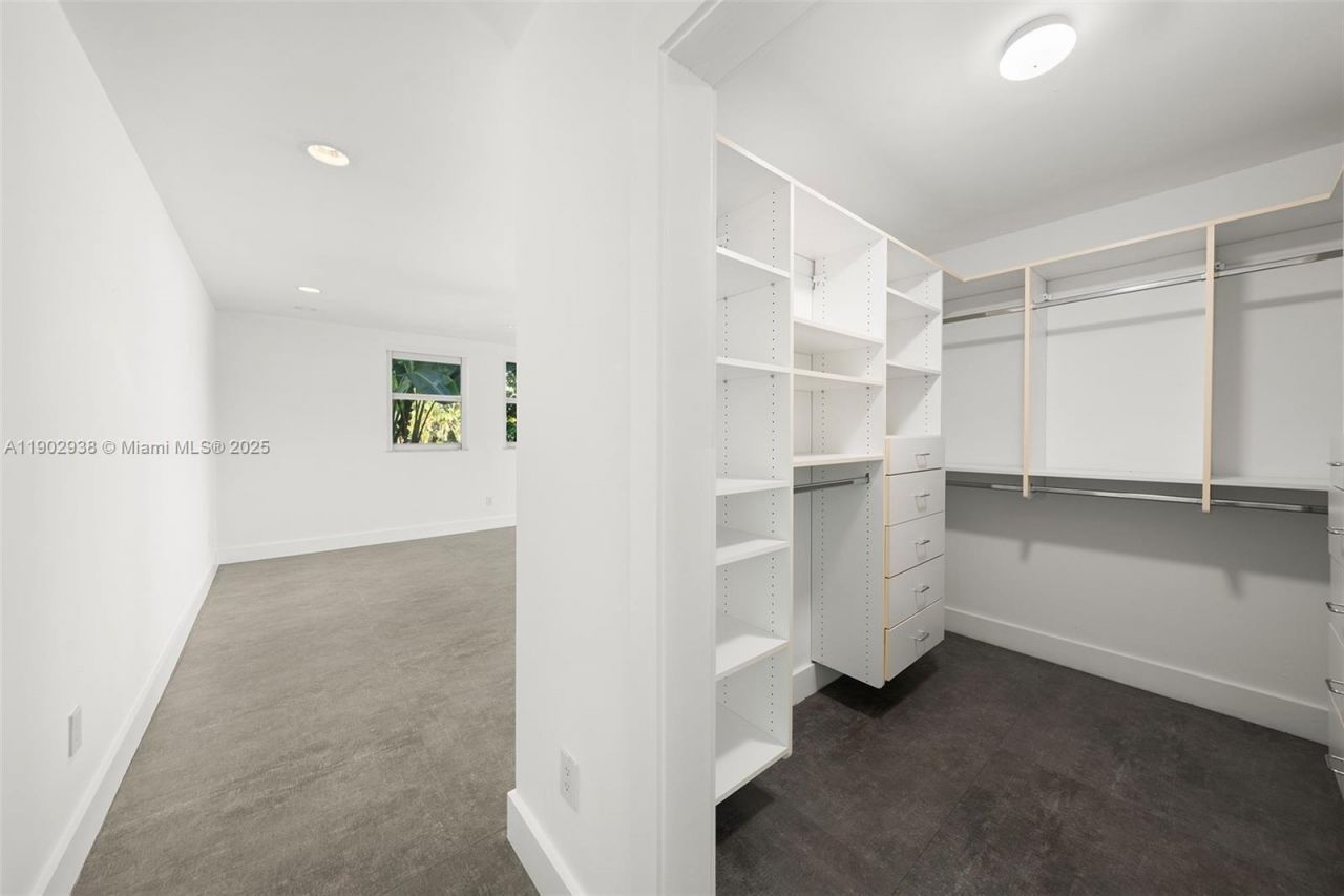 13150 SW 69th Ave, Pinecrest, FL 33156 Photo