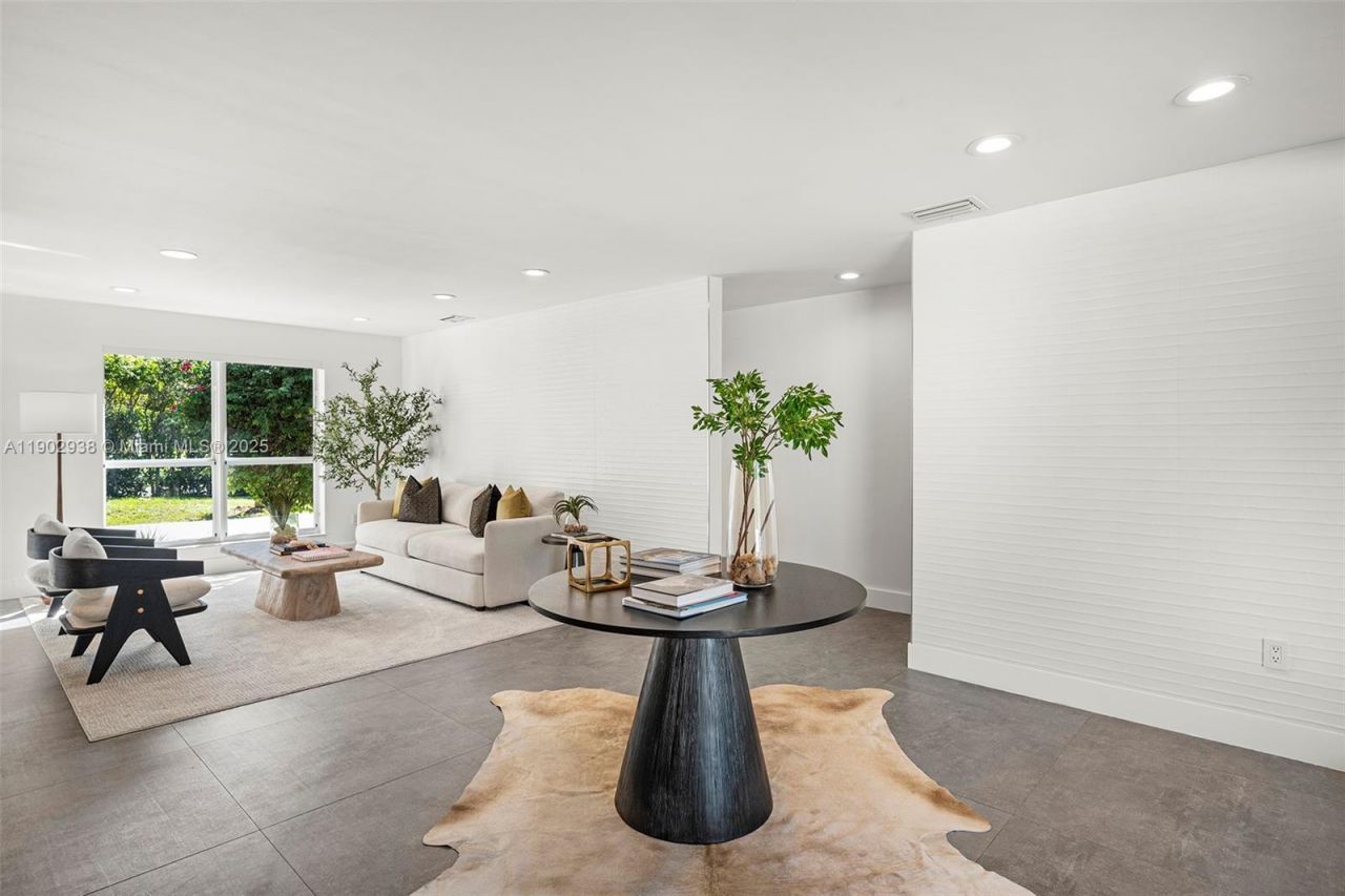 13150 SW 69th Ave, Pinecrest, FL 33156 Photo