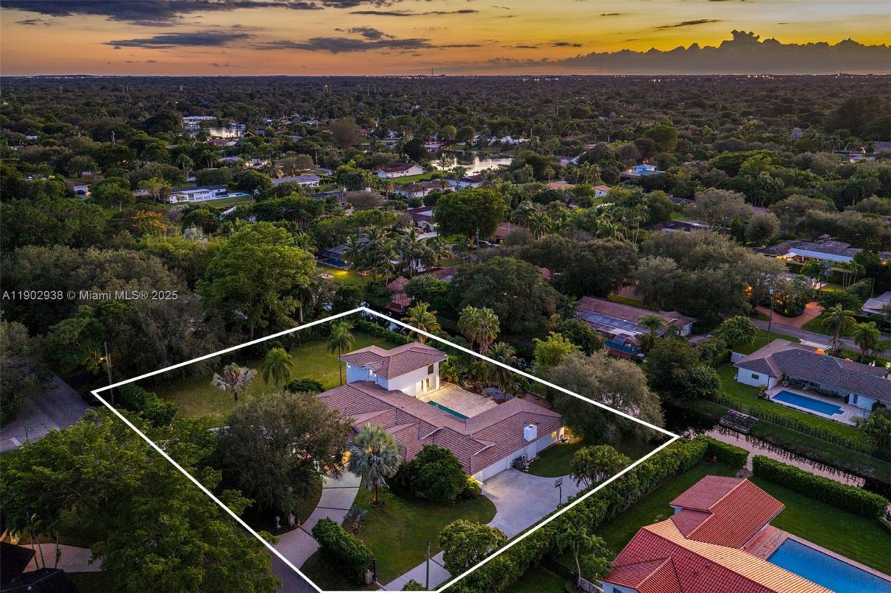 13150 SW 69th Ave, Pinecrest, FL 33156 Photo