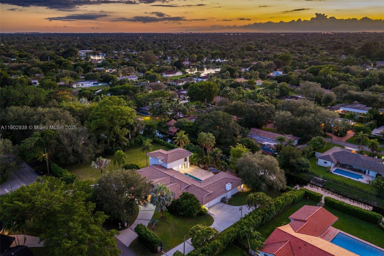 13150 SW 69th Ave, Pinecrest, FL 33156 Photo