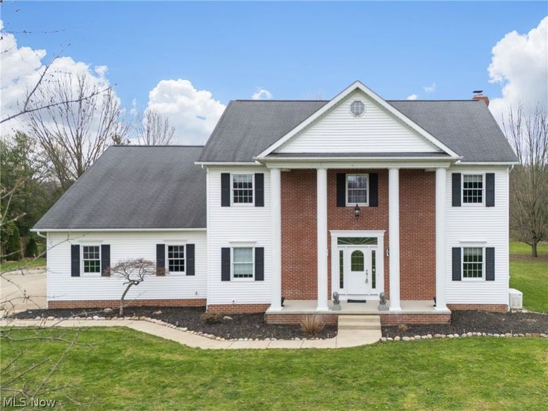 2390 Auberry Drive, Akron, OH 44312 Photo 2