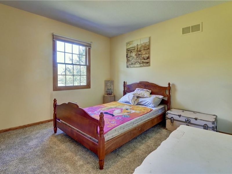 2390 Auberry Drive, Akron, OH 44312 Photo 25