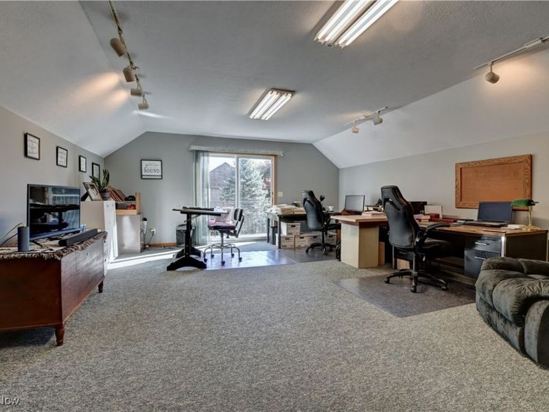 2390 Auberry Drive, Akron, OH 44312 Photo 27